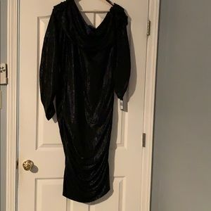 Mysterious Women Black Dress